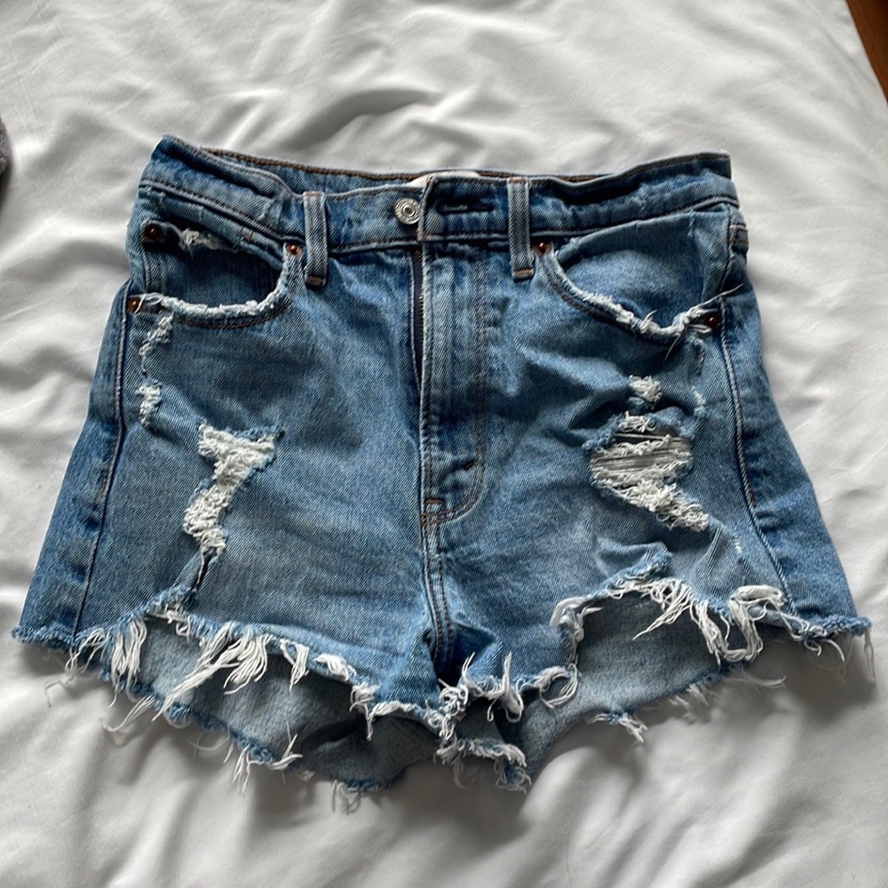 Abercrombie High Rise Mom Shorts